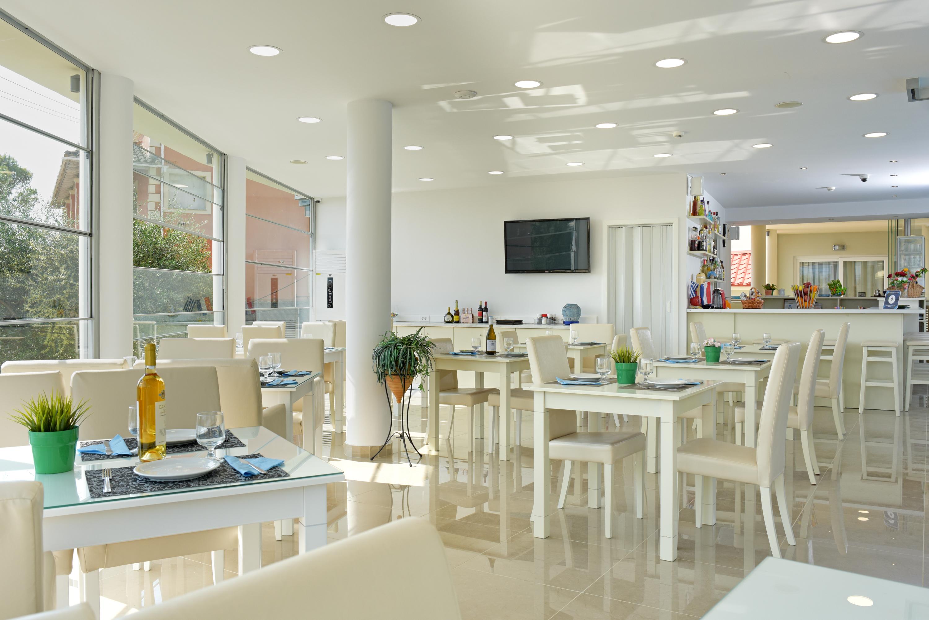Palapart Gikas Suites And Studios 고우비아 외부 사진