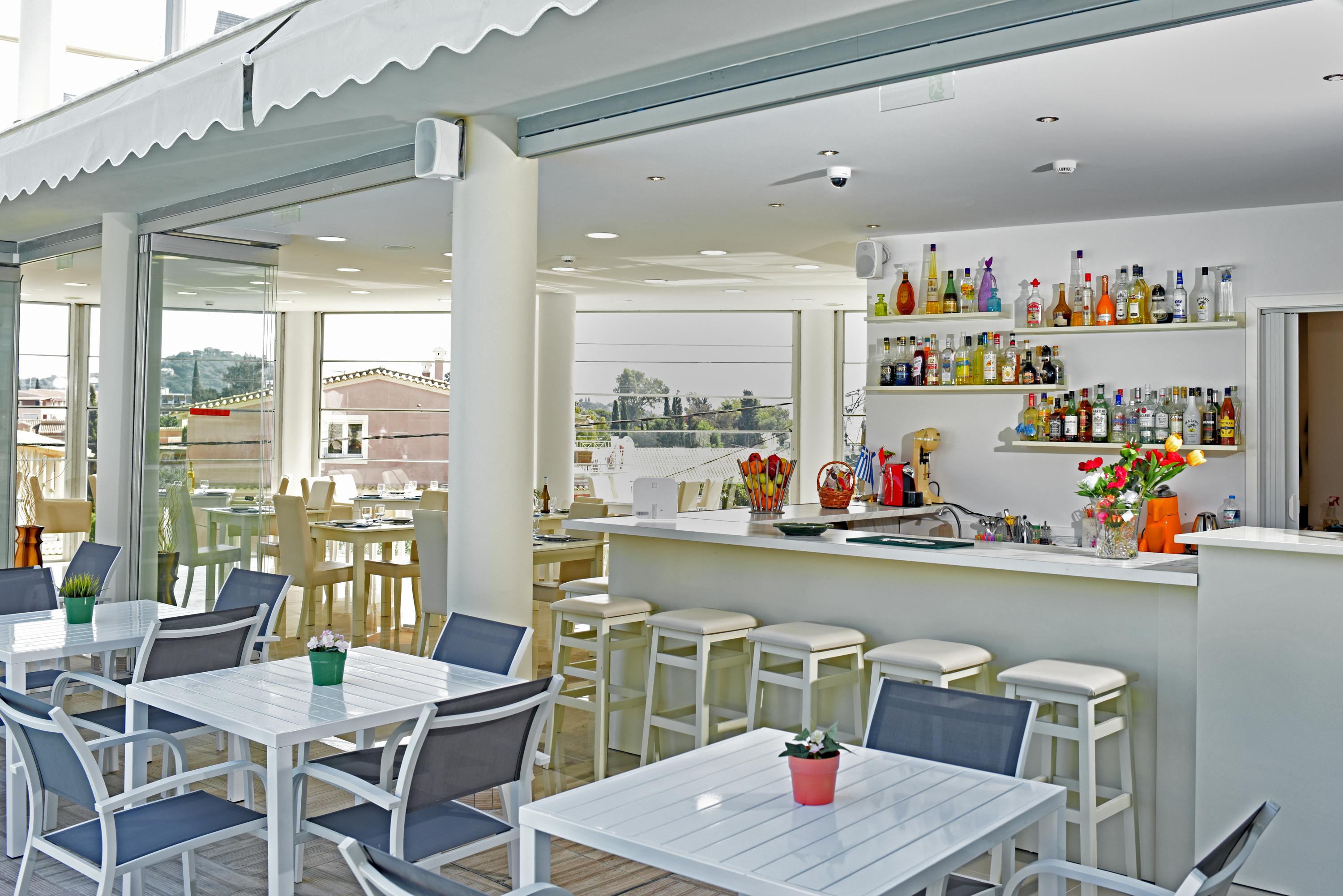 Palapart Gikas Suites And Studios 고우비아 외부 사진